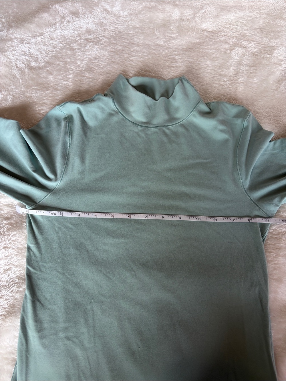 OFFLINE by Aerie Mock Neck Long Sleeve Active Top | Sage Green | Size XS - Picture 4 of 7